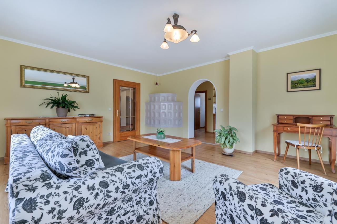Rutarhof Apartment Rosegg Exterior photo